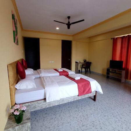 Brit'S Palace Goa Agacaim Exterior foto