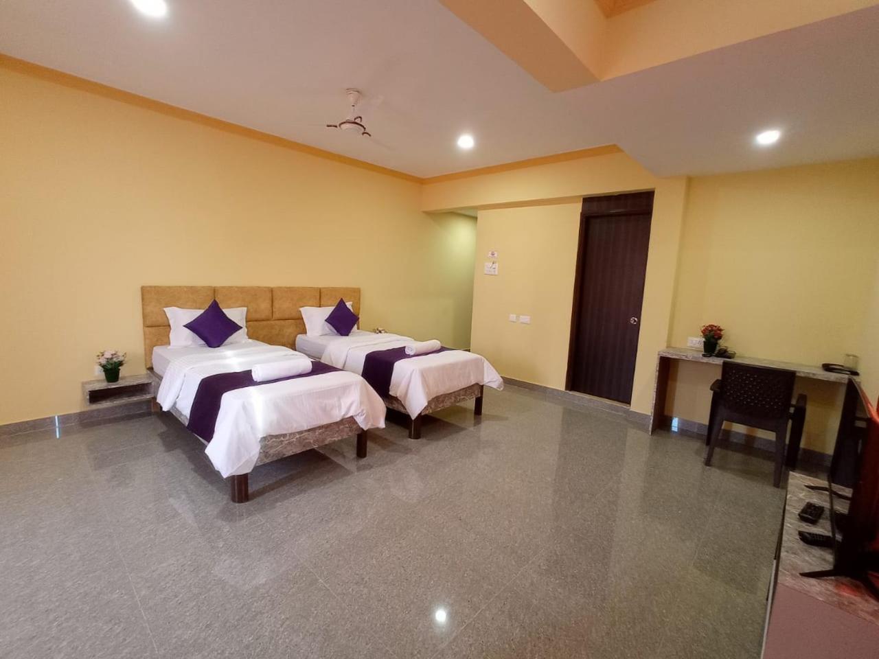 Brit'S Palace Goa Agacaim Exterior foto